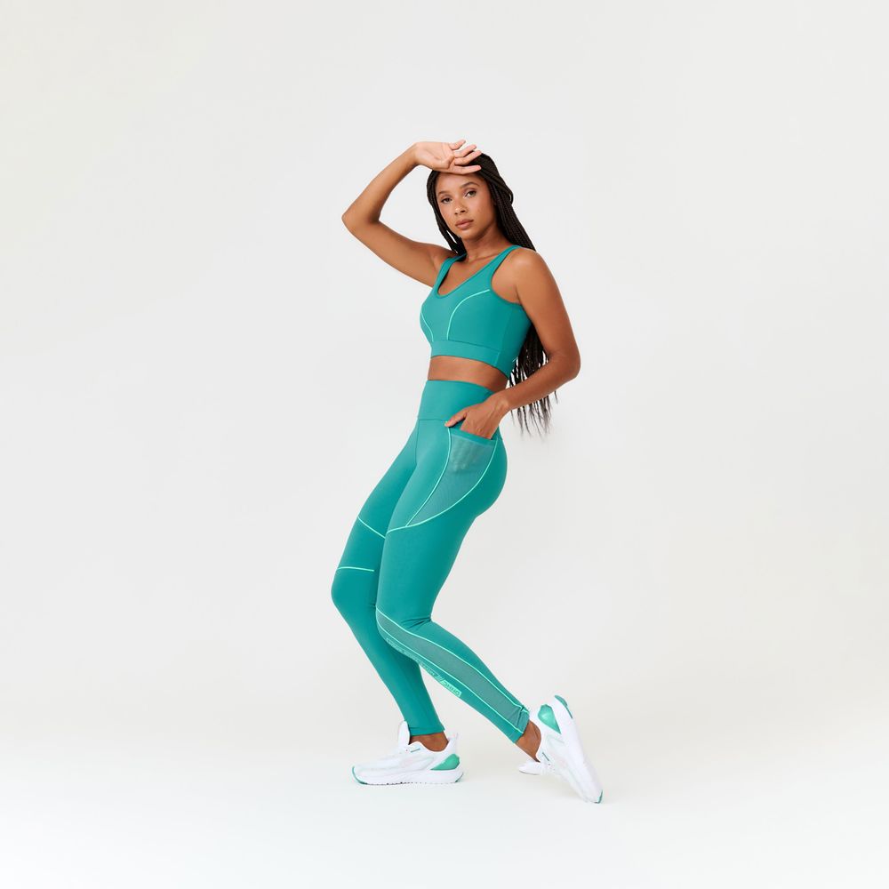 legging-jazz-verde-dynasty-green-poliamida-com-estampa-emborrachada-verde-p 7
