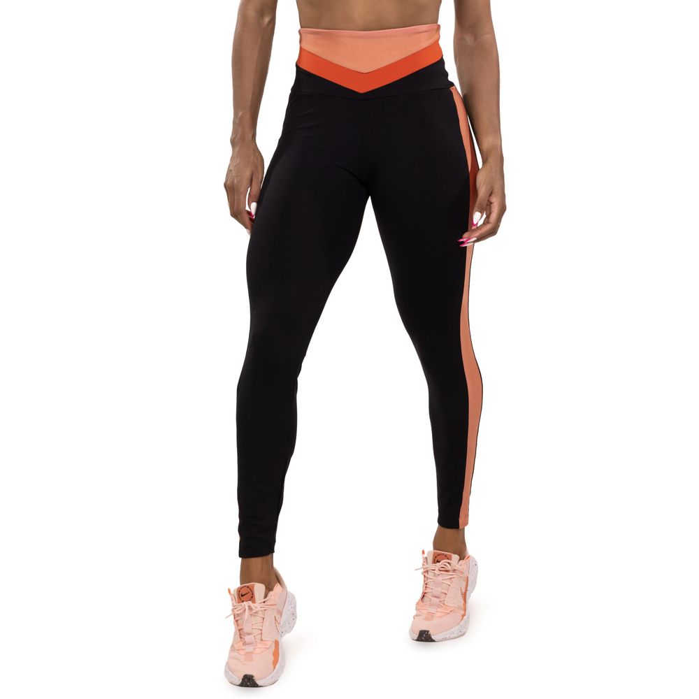 legging-connection-preto-poliamida-com-estampa-emborrachada-preto-p 3