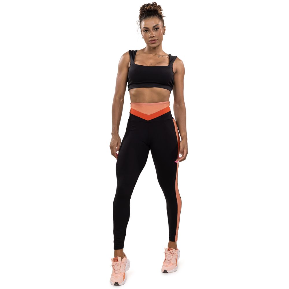 legging-connection-preto-poliamida-com-estampa-emborrachada-preto-p 11