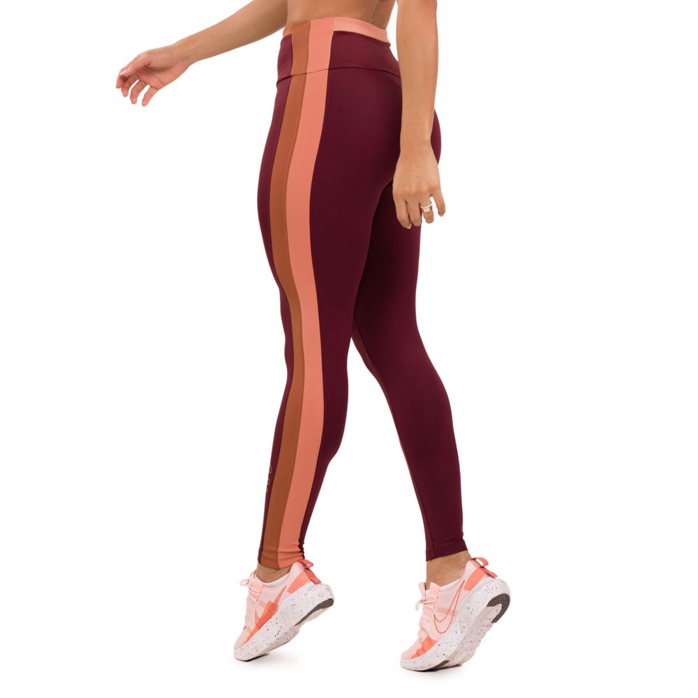 legging-florence-vinho-valentino-poliamida-com-estampa-emborrachada-vinho-p 5
