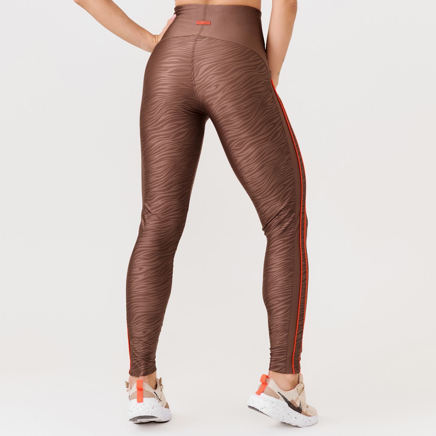 L1587_001_2-LEGGING-FIERCE-CASTANHO