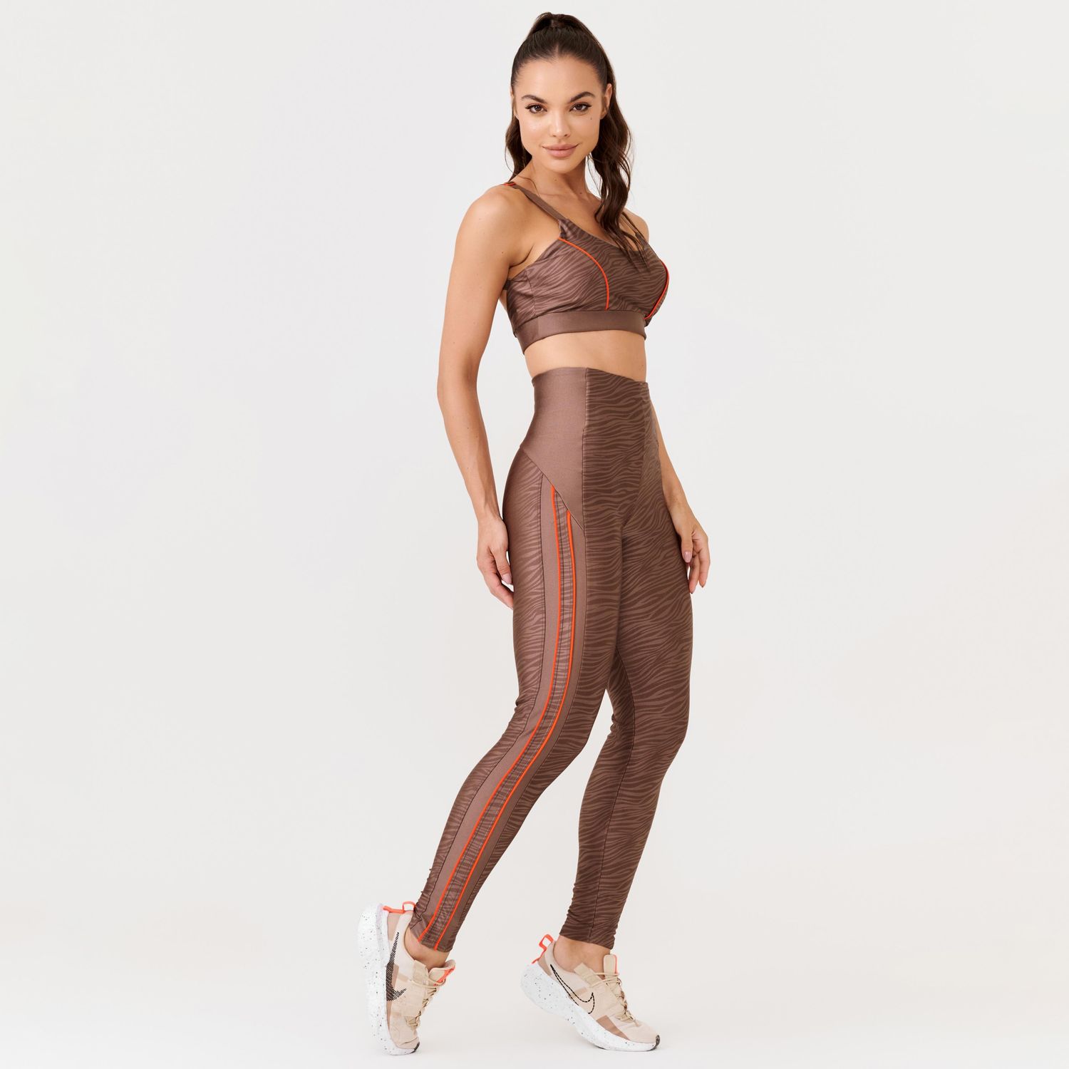 L1587_001_6-LEGGING-FIERCE-CASTANHO