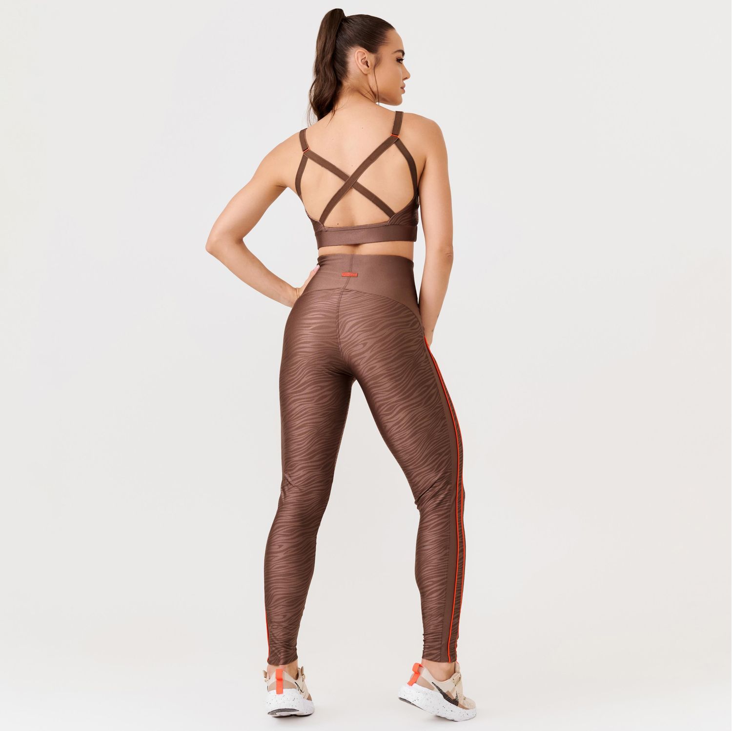 L1587_001_7-LEGGING-FIERCE-CASTANHO