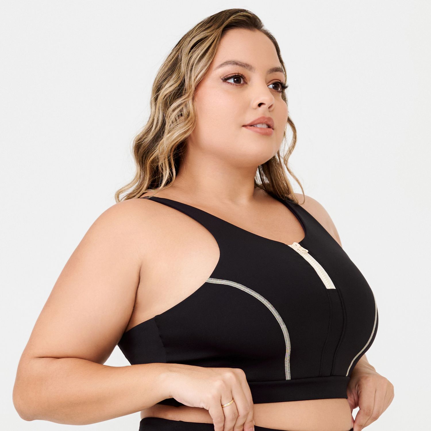 T1575_001_14-TOP-BOUNCE-PRETO