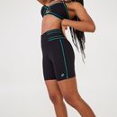 SS1029_001_7-SHORT-FANTASTIC-PRETO