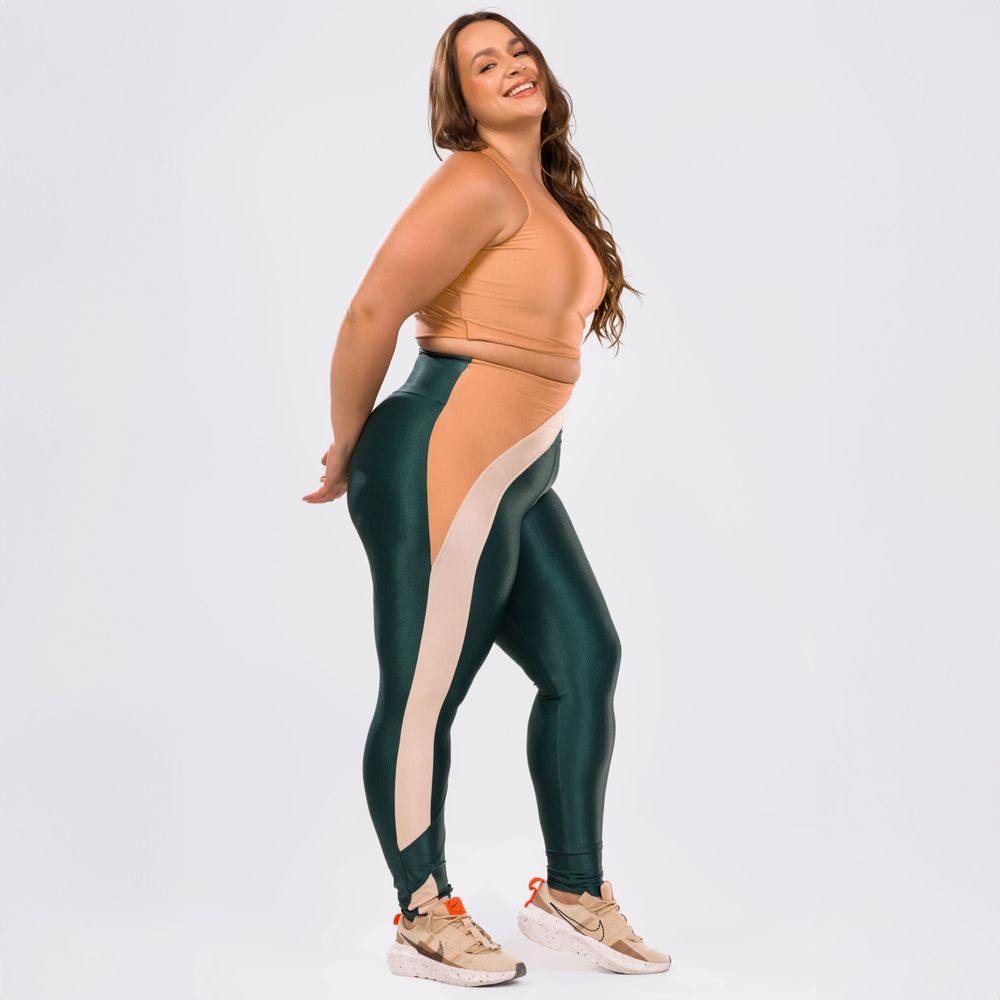 legging-maze-verde-eden-microcanelado-e-platinado-verde-p 15