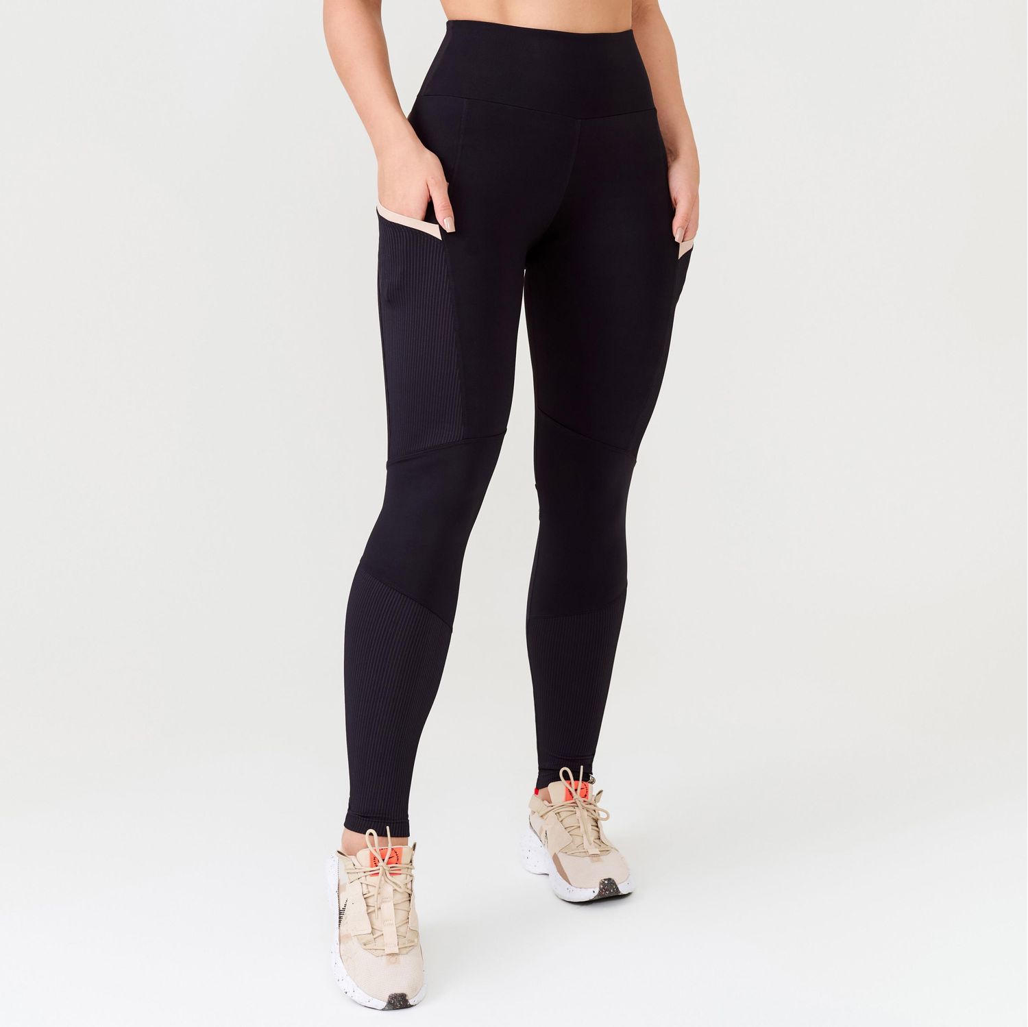L1652-001-99-LEGGING-COLLISION-PRETA
