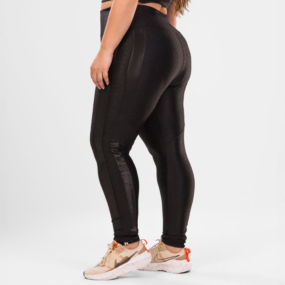 legging-space-preta-texturizado-e-cirre-preto-space-p 6