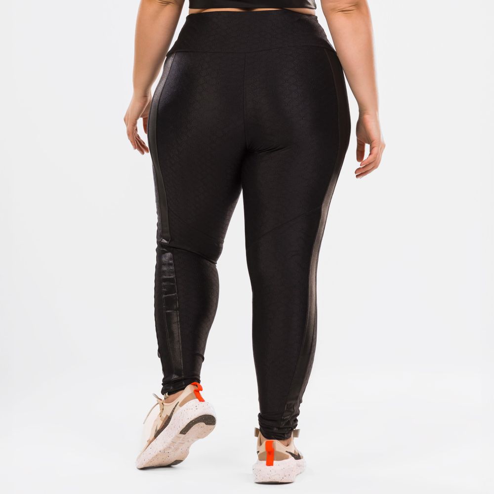 legging-space-preta-texturizado-e-cirre-preto-space-p 7