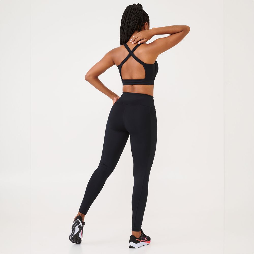 legging-essential-preta-poliamida-com-bolso-preto-p 17