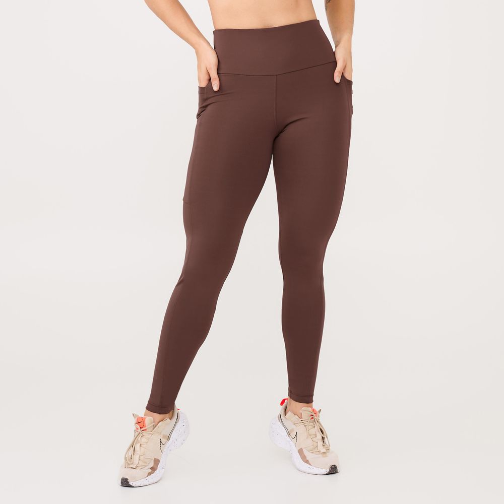 legging-essential-marrom-chocolamore-poliamida-com-bolso-marrom-p 4
