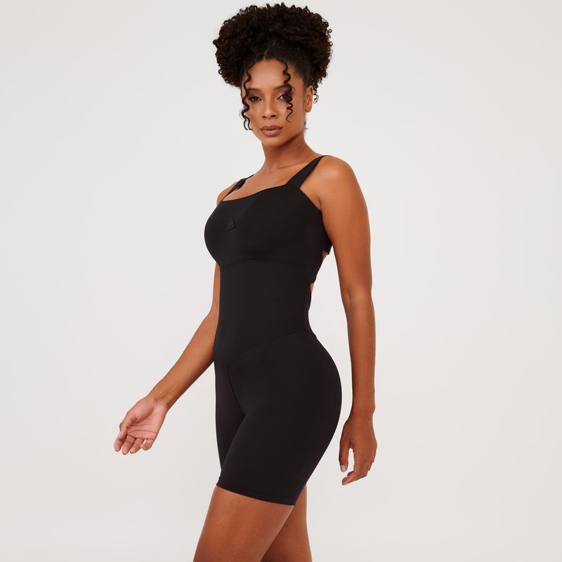 macaquinho-no-torcido-preto-poliamida-com-bojo-preto-p 4