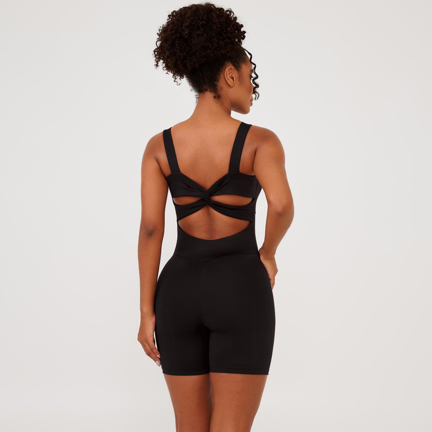 M0246_001_99-MACAQUINHO-NO-TORCIDO-PRETO