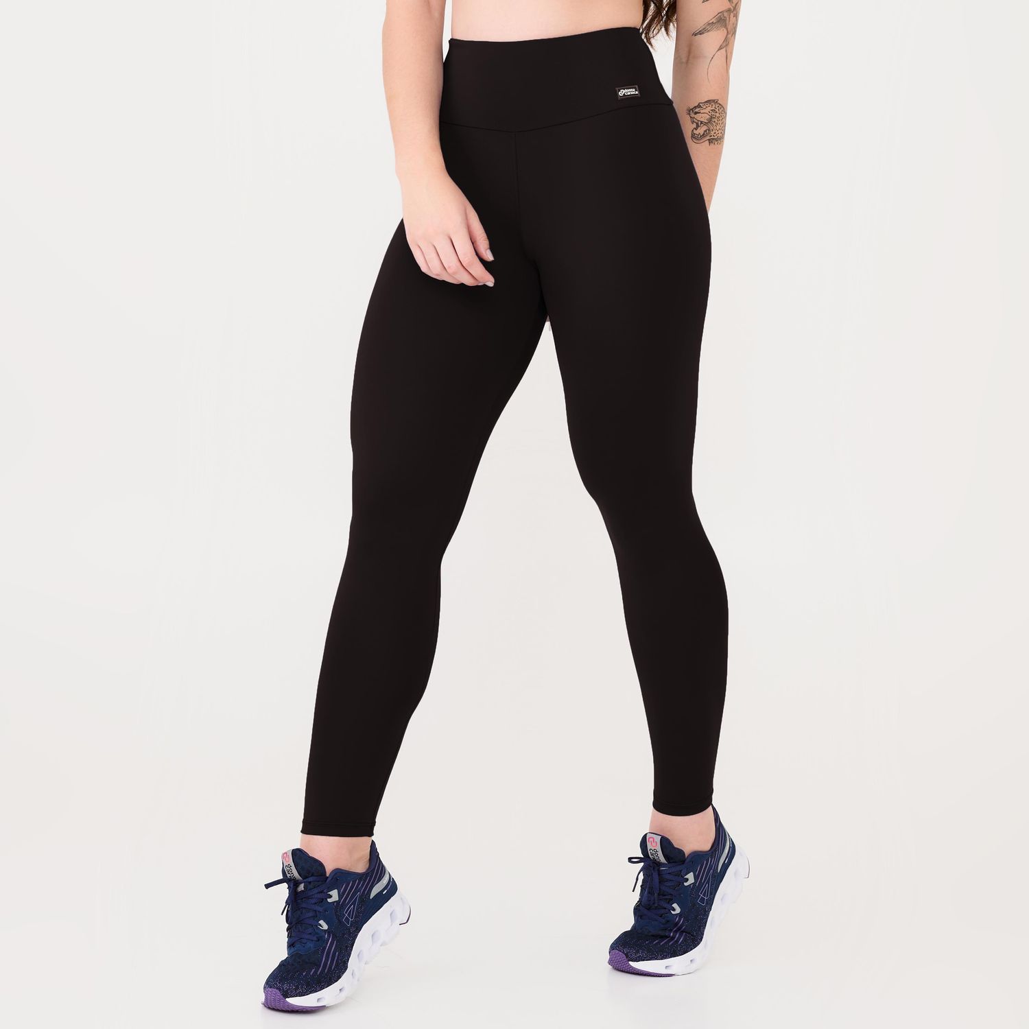 L1396_001_4-LEGGING-BASICS-PRETA-EM-SUPLEX-POLIAMIDA