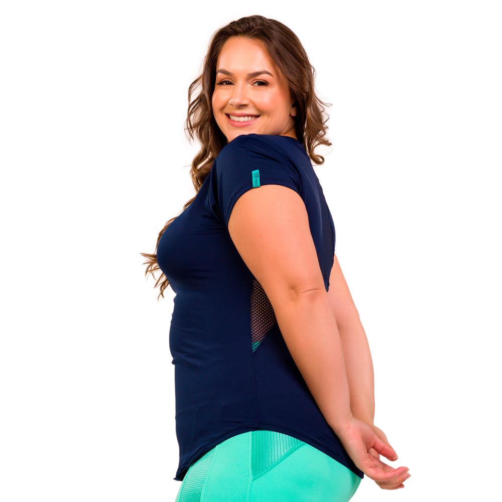 camiseta-must-have-marinho-tecido-geladinho-azul-p 7