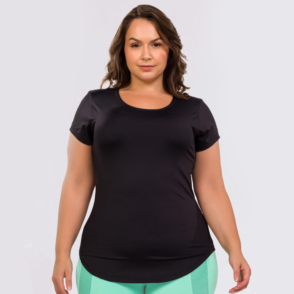 camiseta-essentials-preta-tecido-geladinho-preto-p 5