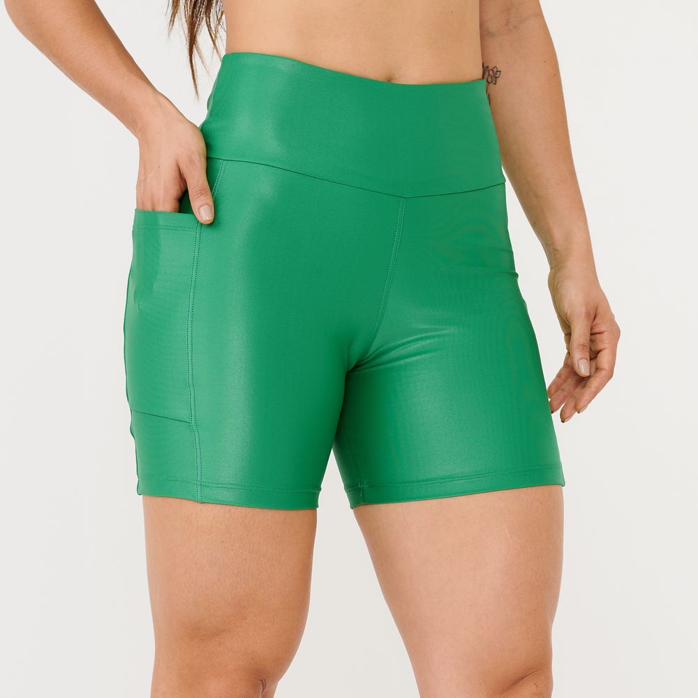 short-essential-verde-flag-cirre-com-bolso-verde-p 4