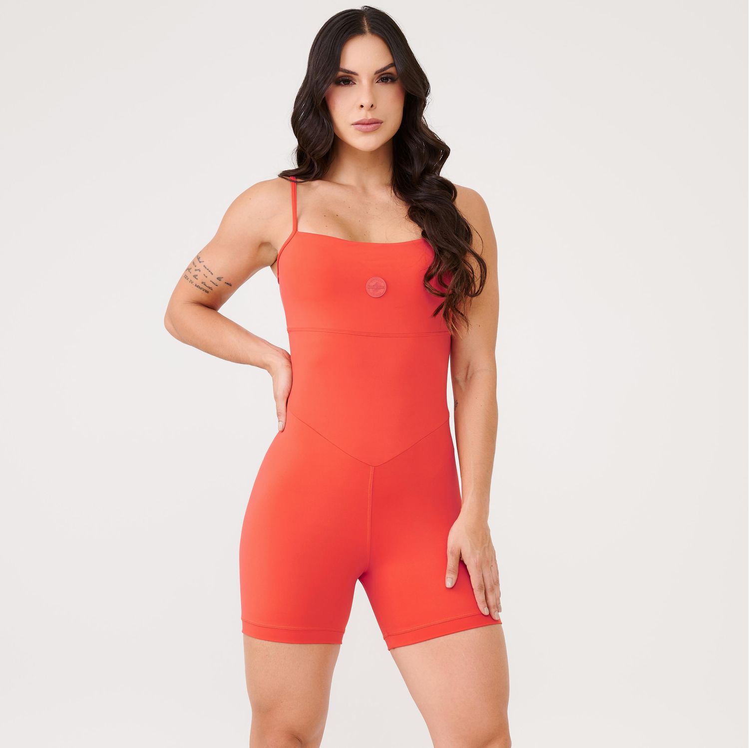 M0078_001_99-MACAQUINHO-BASICS-VERMELHO-FAGULHA