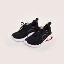 TN0010-1870_001_1-TENIS-RACE-III-PRETO