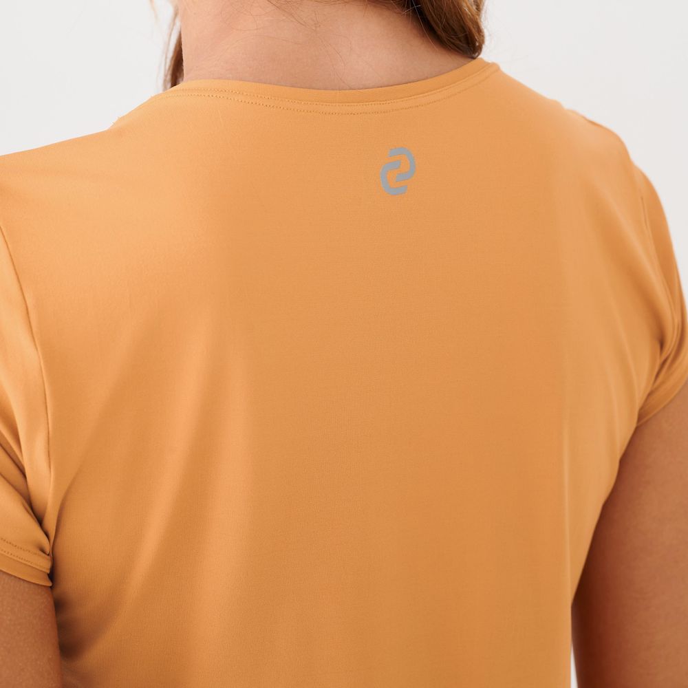 camiseta-basica-dourado-microfibra-amarelo-p 3