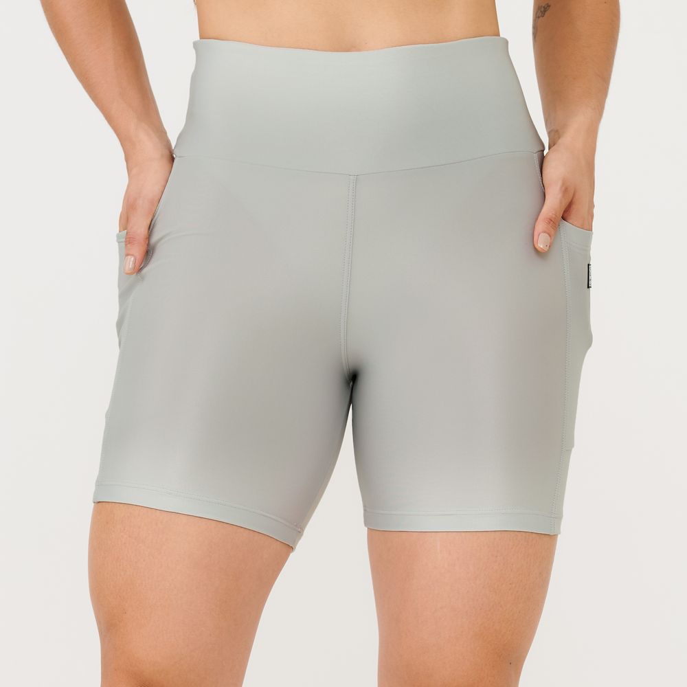 short-essential-prata-em-cirre-prata-silver-p 4