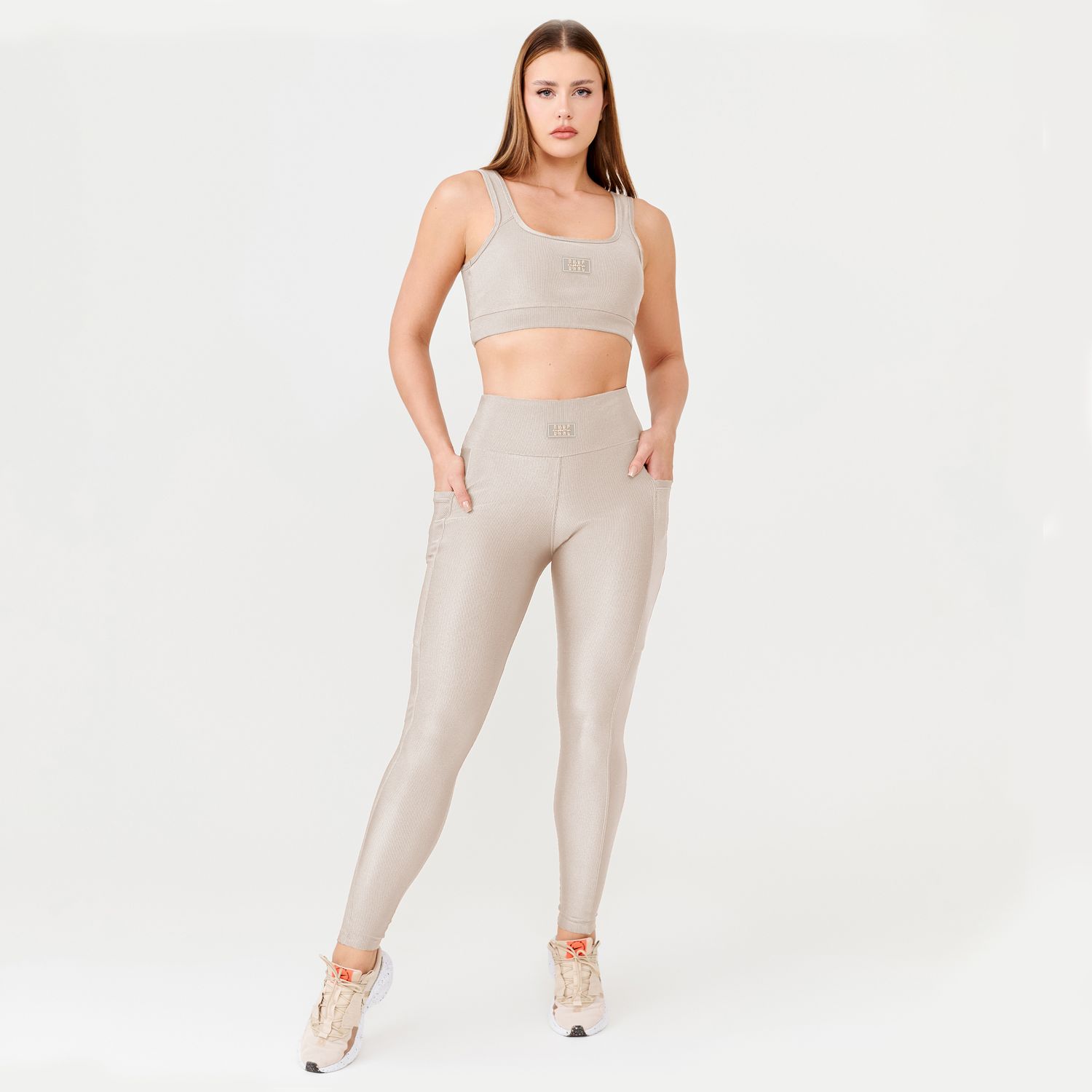 L1645_001_5-LEGGING-TRILOBAL-RIB-BASE