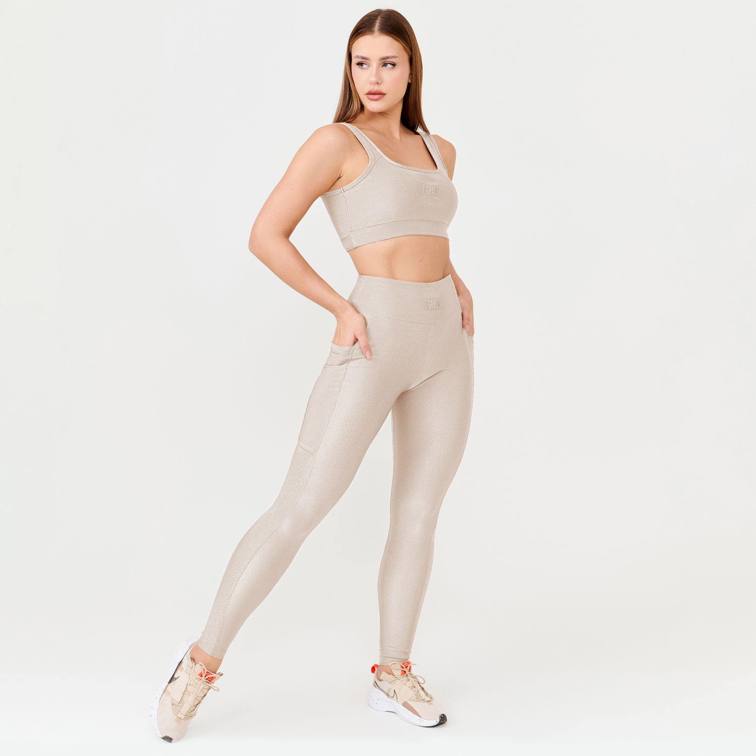 L1645_001_7-LEGGING-TRILOBAL-RIB-BASE