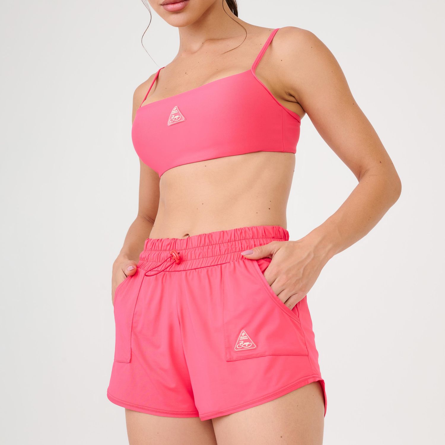 SS1062_001_7-SHORT-BOLSO-FRONTAL-PITAYA