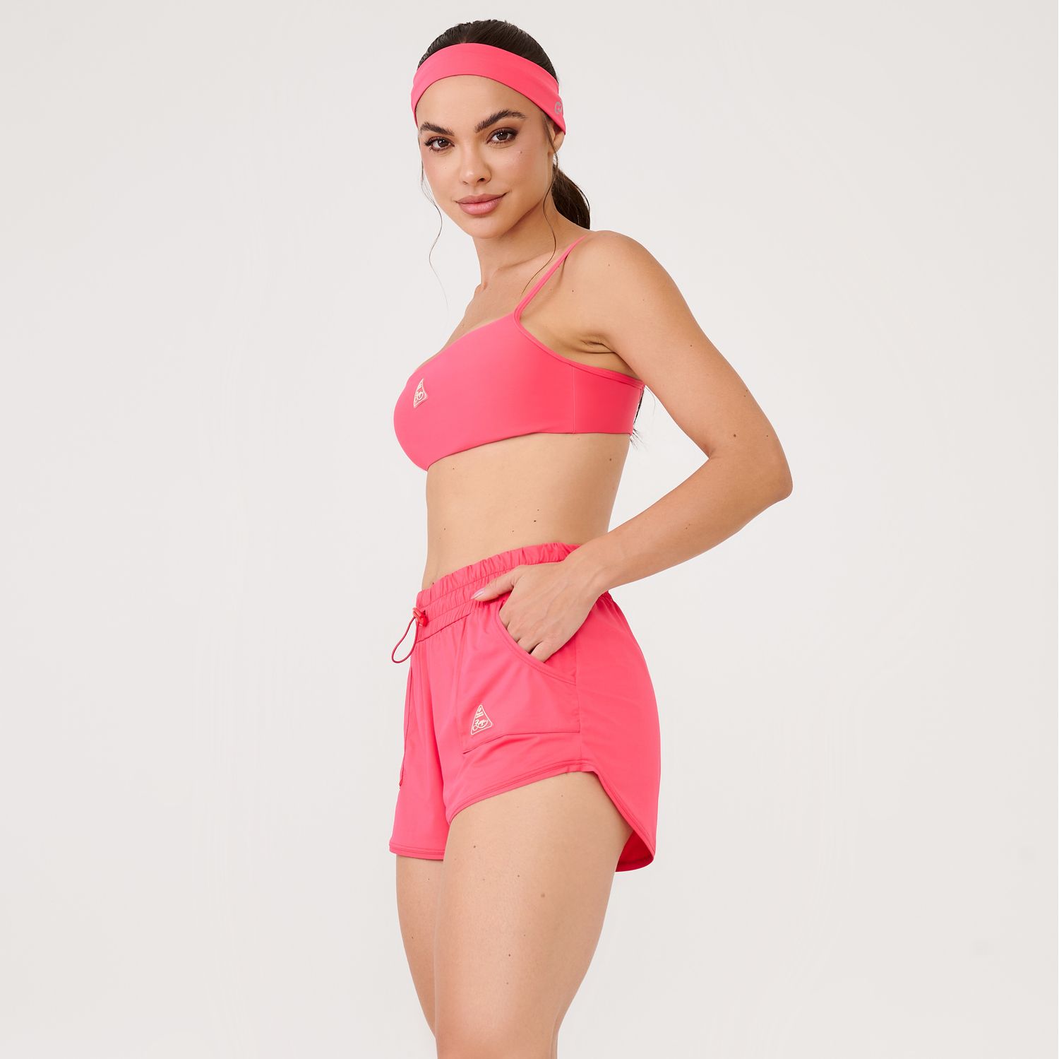 SS1062_001_10-SHORT-BOLSO-FRONTAL-PITAYA