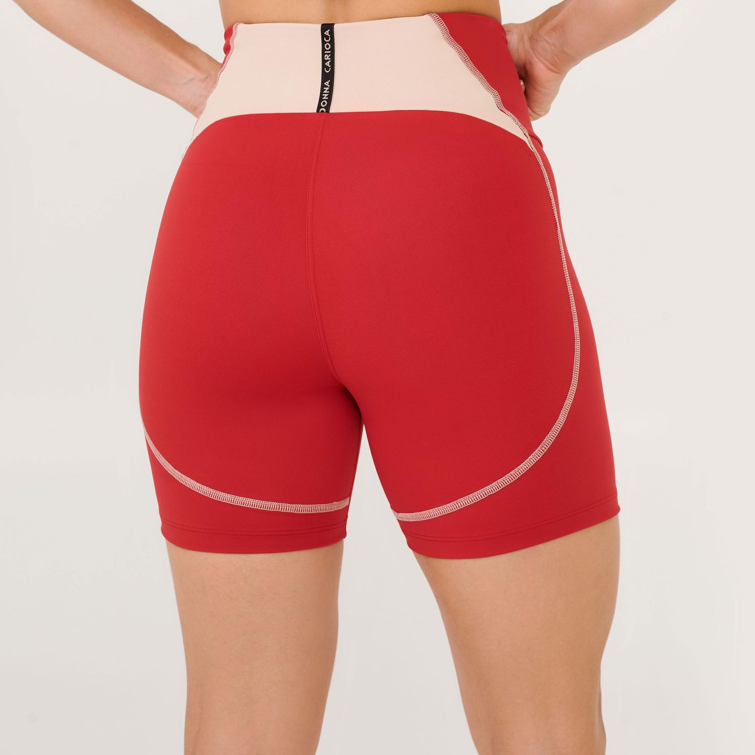 SS1041_001_4-SHORT-MISTERY-MACA-VERMELHA