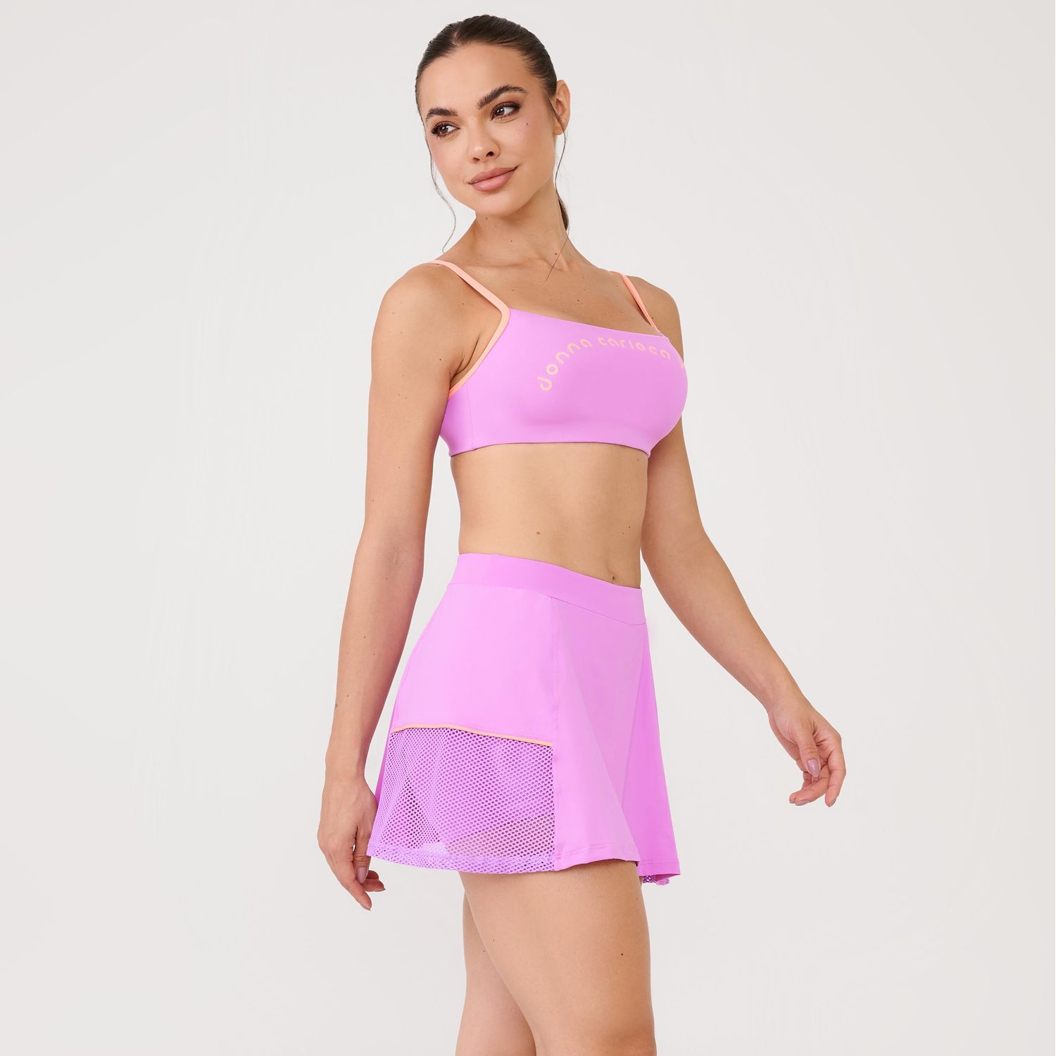 SS1084_001_99-SHORT-SAIA-TELA-LATERAL-LILAS-DESLUMBRAN