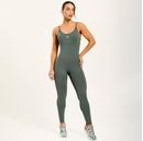 macacao-fitness-verde-com-alcas-finas-decote-arredondado-e-logo-emborrachado-no-busto