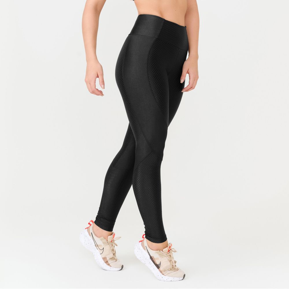 legging-phenomenon-preto-texturizado-e-platinado-preto-p 4