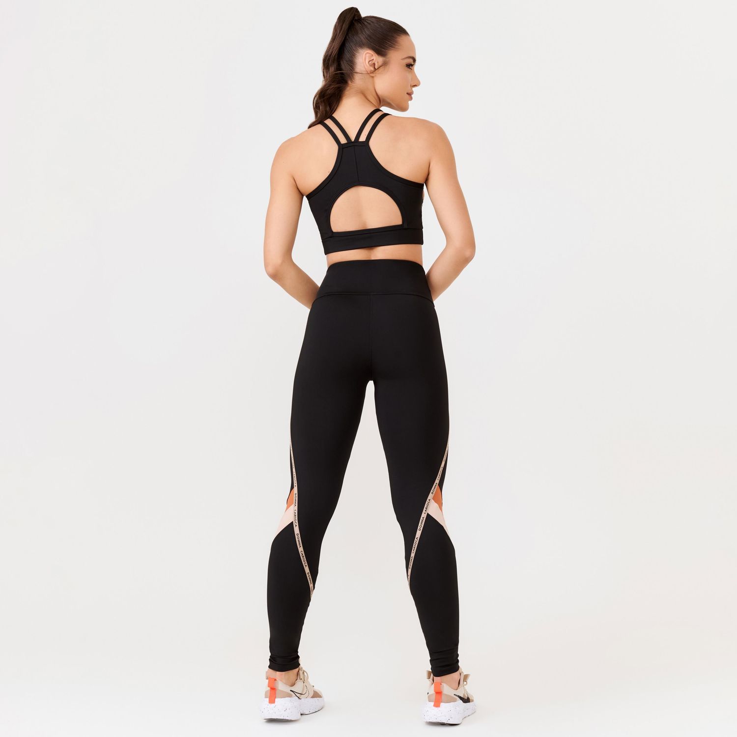 L1583_0002_12-LEGGING-SMART-PRETA