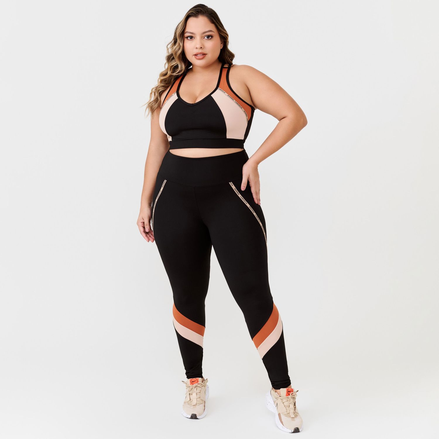 L1583_0002_16-LEGGING-SMART-PRETA