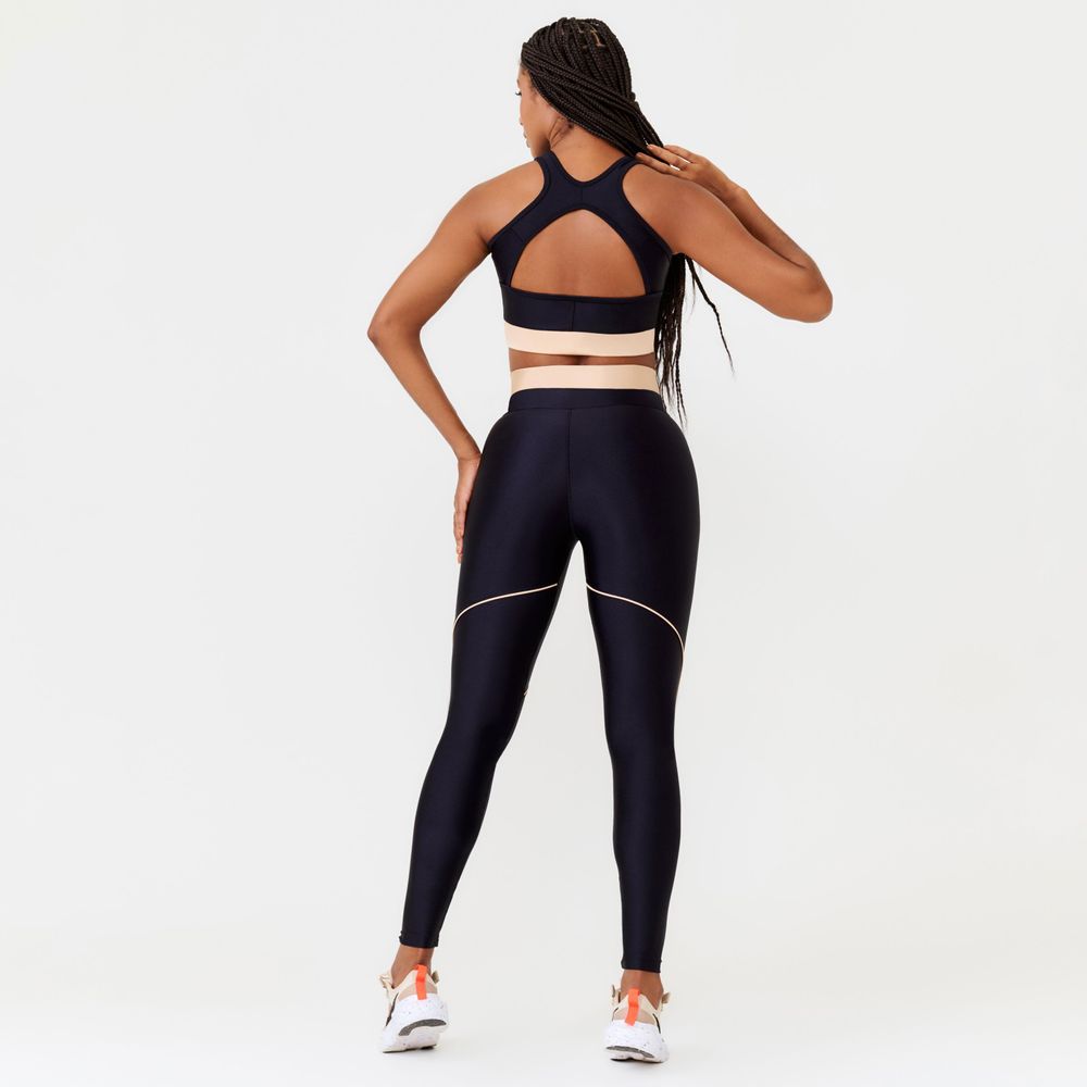 legging-prestige-preta-platinado-com-estampa-emborrachada-preto-p 8
