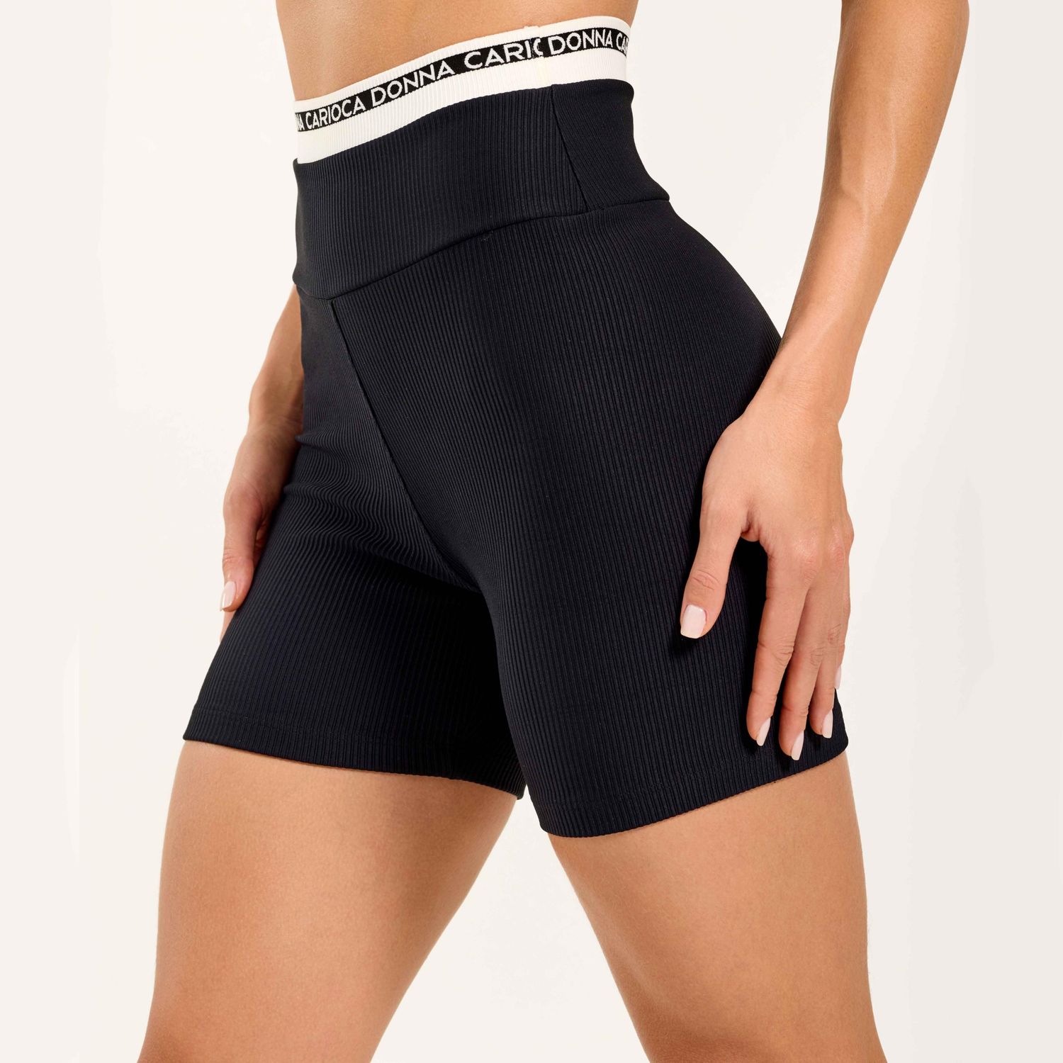 SS1113_0002_3-SHORT-SUPPLE-PRETO