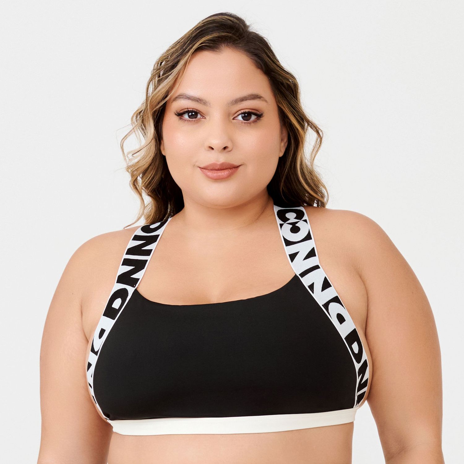 T1591_001_4-TOP-MOVEMENT-PRETO