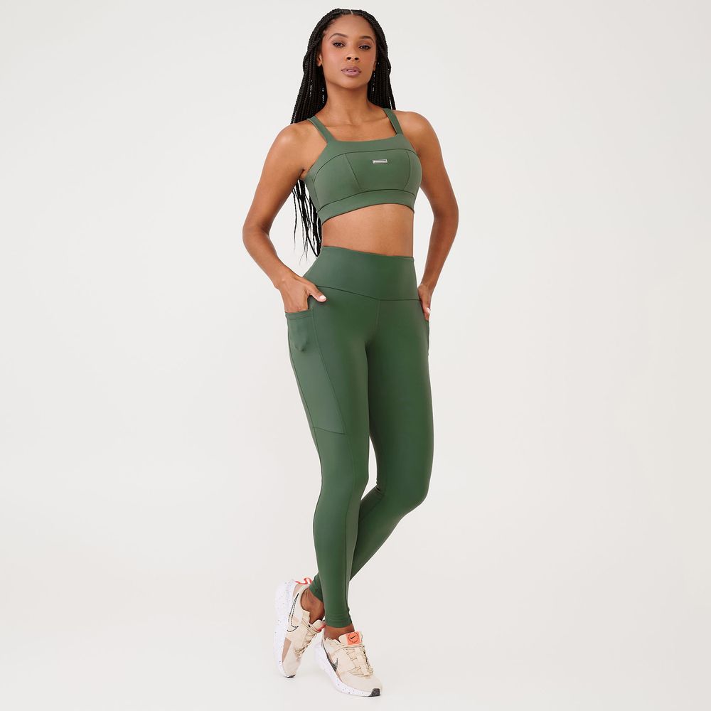 legging-essential-verde-tundra-poliamida-com-bolso-verde-p 4