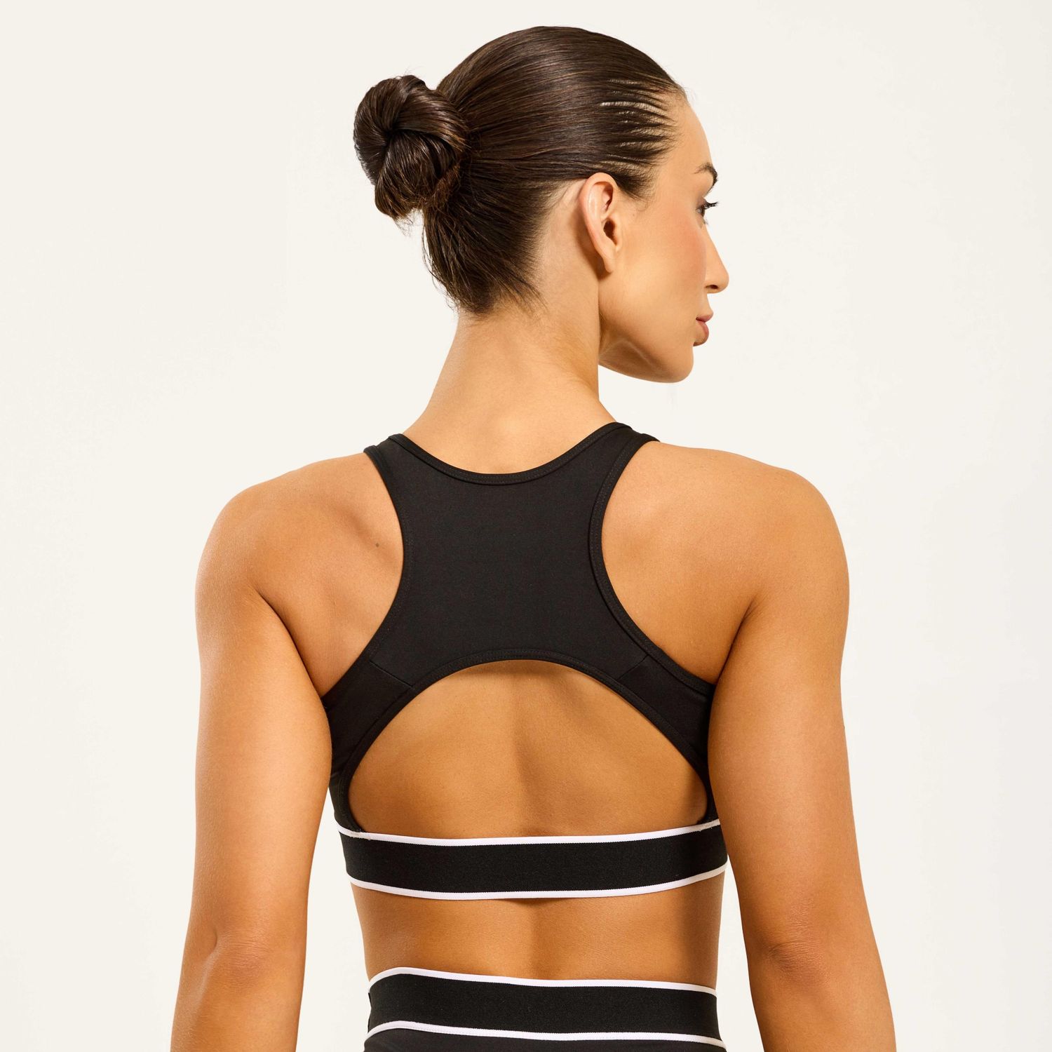 T1767_001_2-TOP-EPIC-PRETO