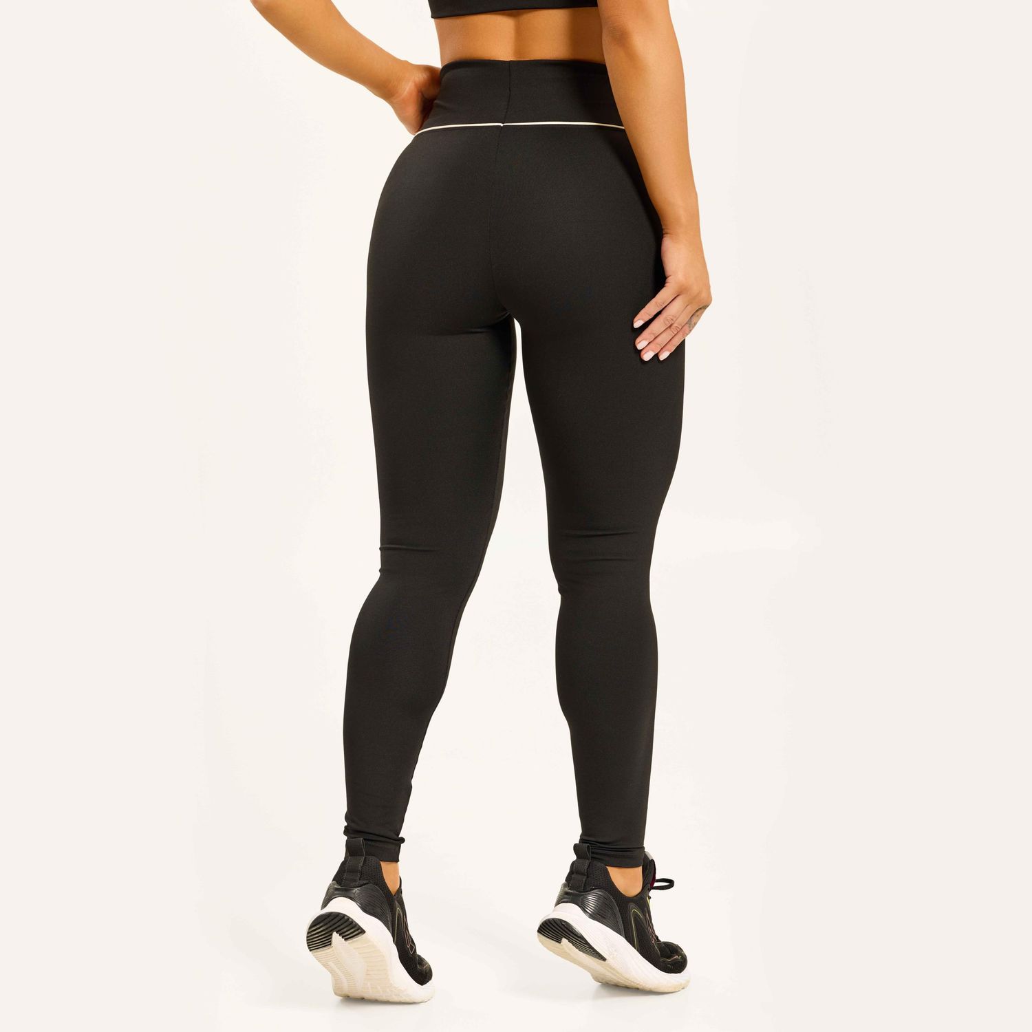 L1747_001_2-LEGGING-EXTEND-PRETO