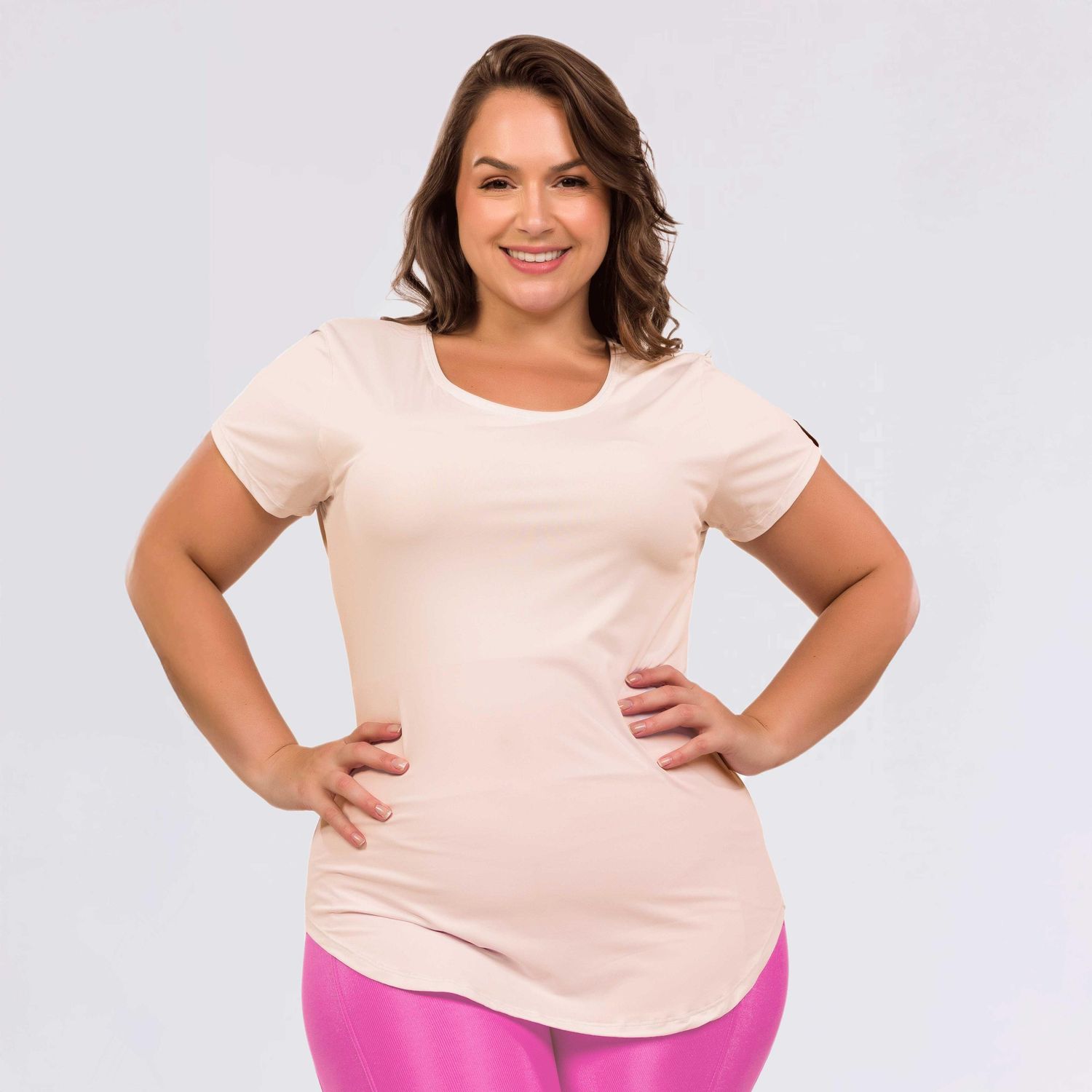 R0949_001_5-CAMISETA-ESSENTIAL-GEADA