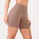 SS0831_001_5-SHORT-ESSENTIAL-CASTANHO