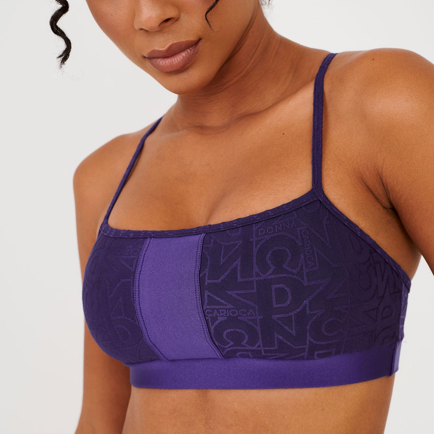 T1693_001_3-TOP-J-WINNER-DETALHE-FRONTAL-DUBAI