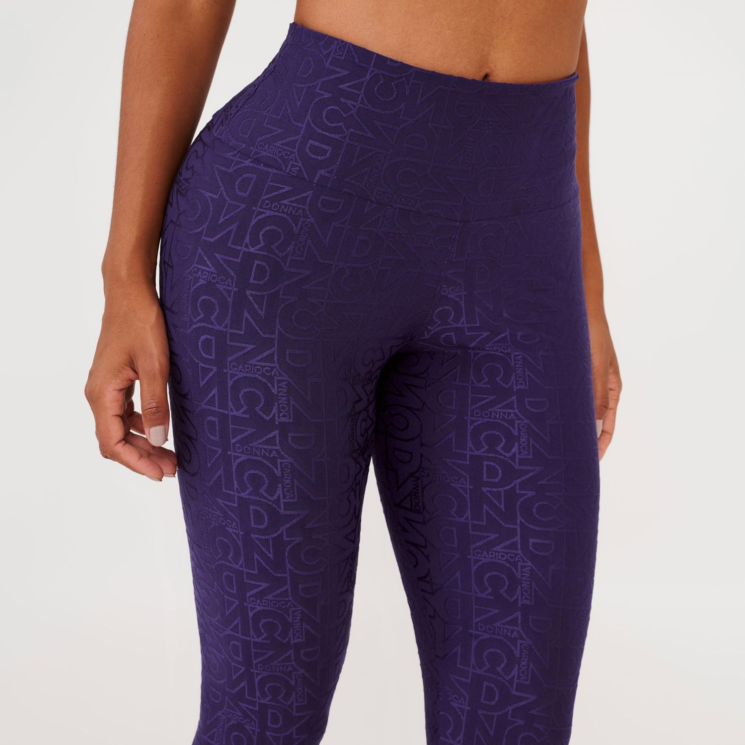 L1693_001_3-LEGGING-J-WINNER-DUBAI