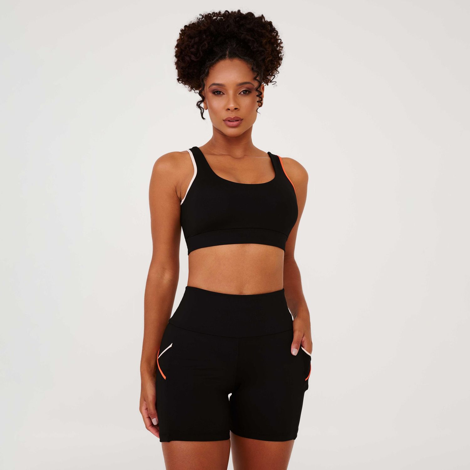 SS1037_001_2-SHORT-ZOUK-PRETO