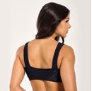 T1695_001_2-TOP-J-WINNER-BASICS-PRETO