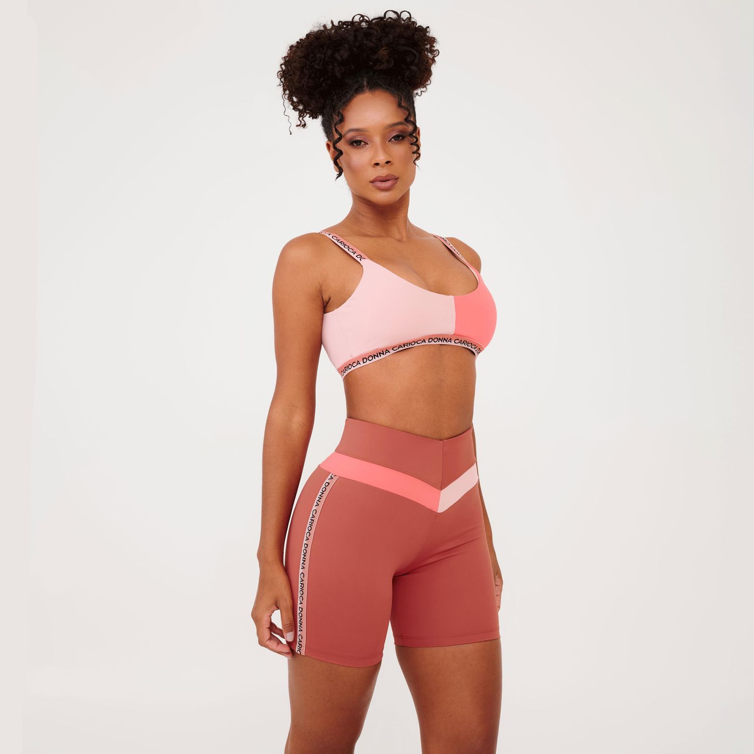 SS1039_001_2-SHORT-DIVISION-TERRACOTA-FOLK