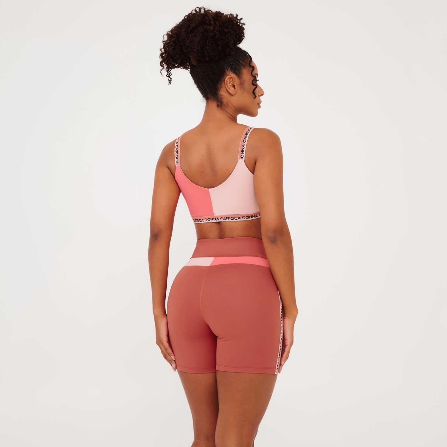 SS1039_001_3-SHORT-DIVISION-TERRACOTA-FOLK