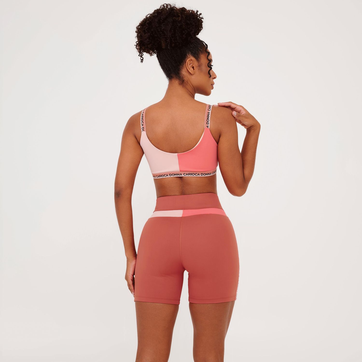 SS1039_001_4-SHORT-DIVISION-TERRACOTA-FOLK